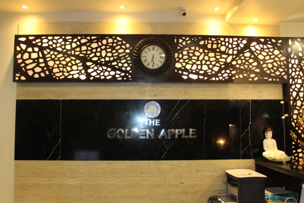 The Golden Apple - Housity