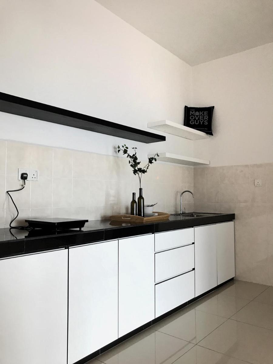 Suitetrails - Boulevard Service Apartment KL by Airhost