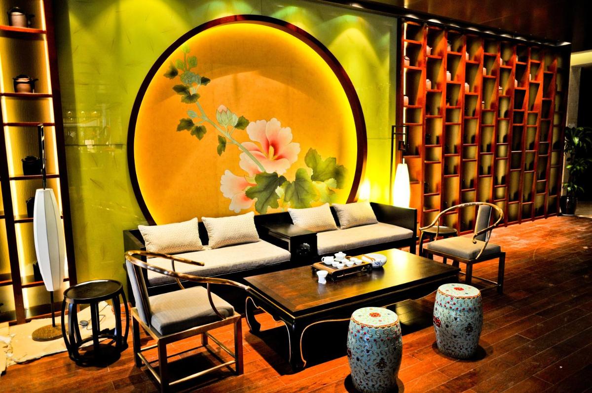 Suitetrails - Chengdu Airport Hotel