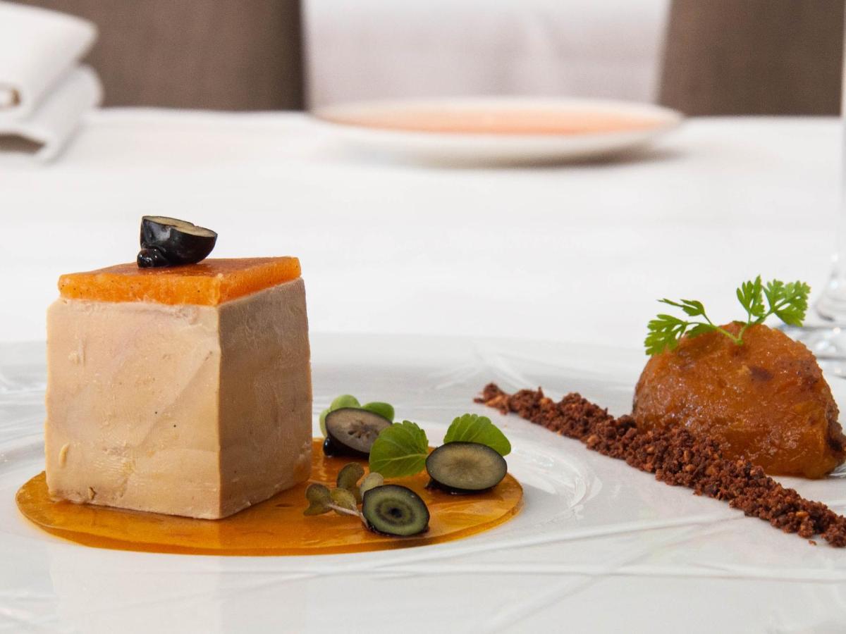 Nourriture dans l'hôtel ou à proximité