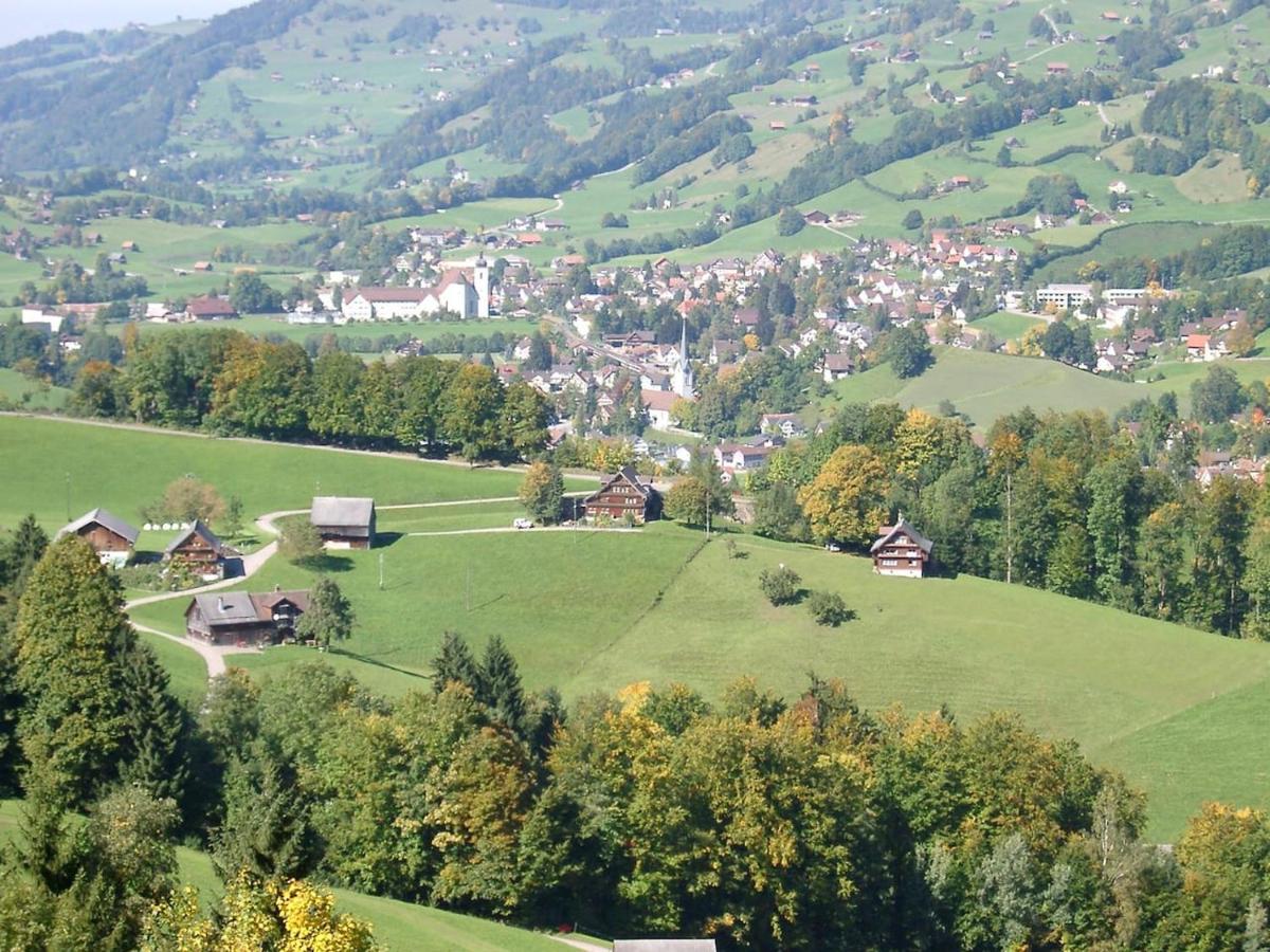 Zwinglis Ferienwohnung - Housity