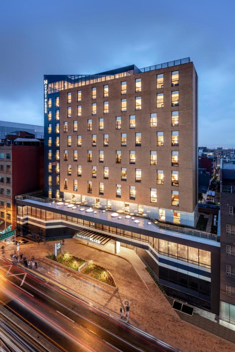 Suitetrails - Hyatt Place Bogota Convention Center
