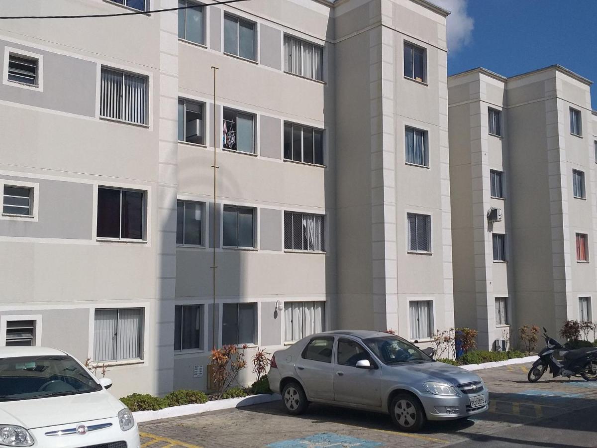 Apê gostoso no Condomínio Jardim dos coqueiros - Housity