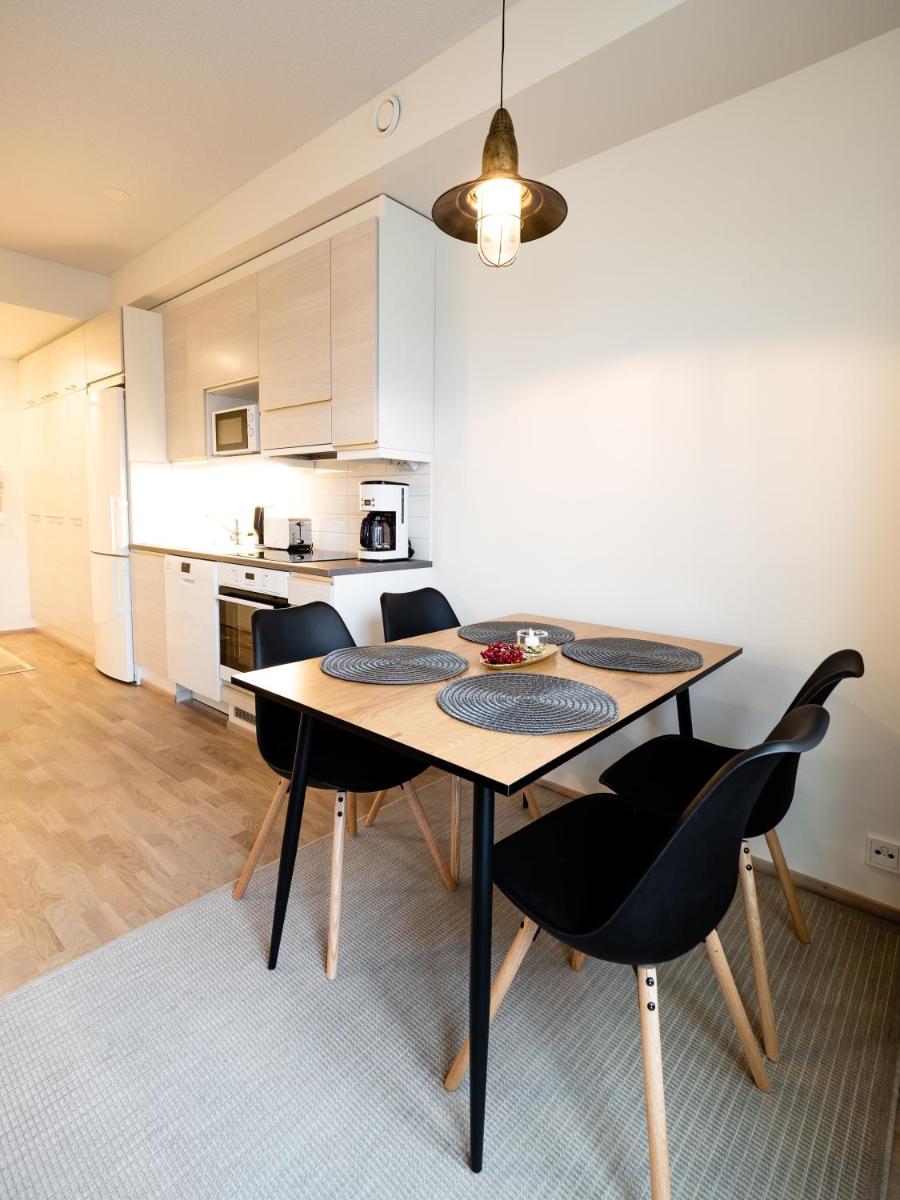 First Aparthotel Comet - Hizvo