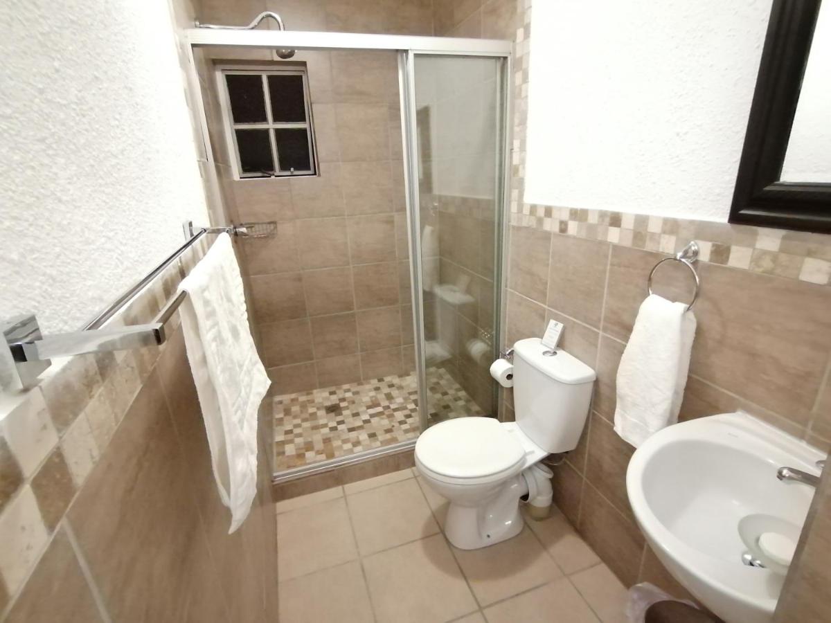 Fourways BnB - Hizvo