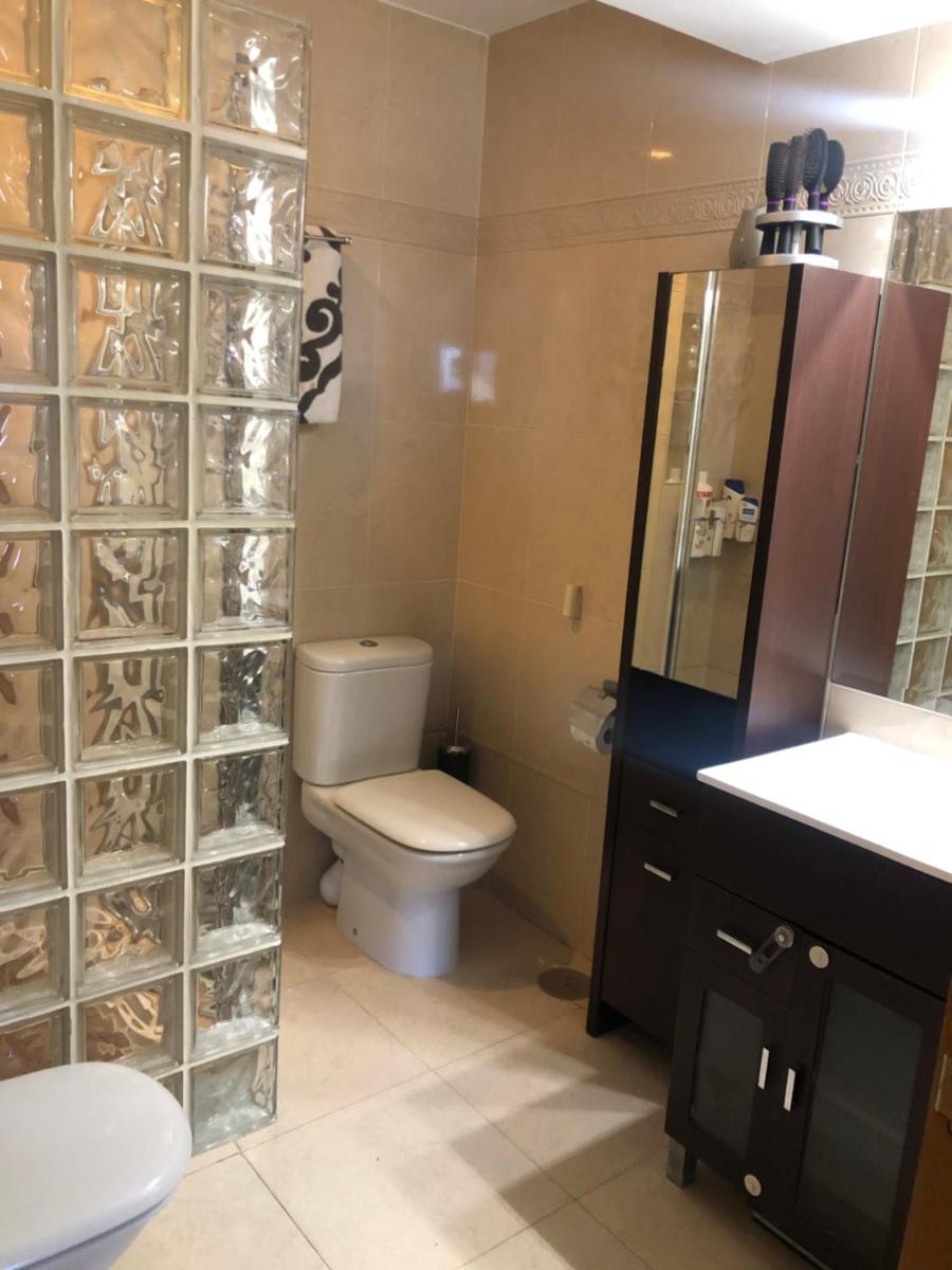 Piso semicentrico con vistas a la bahía de Algeciras - Housity