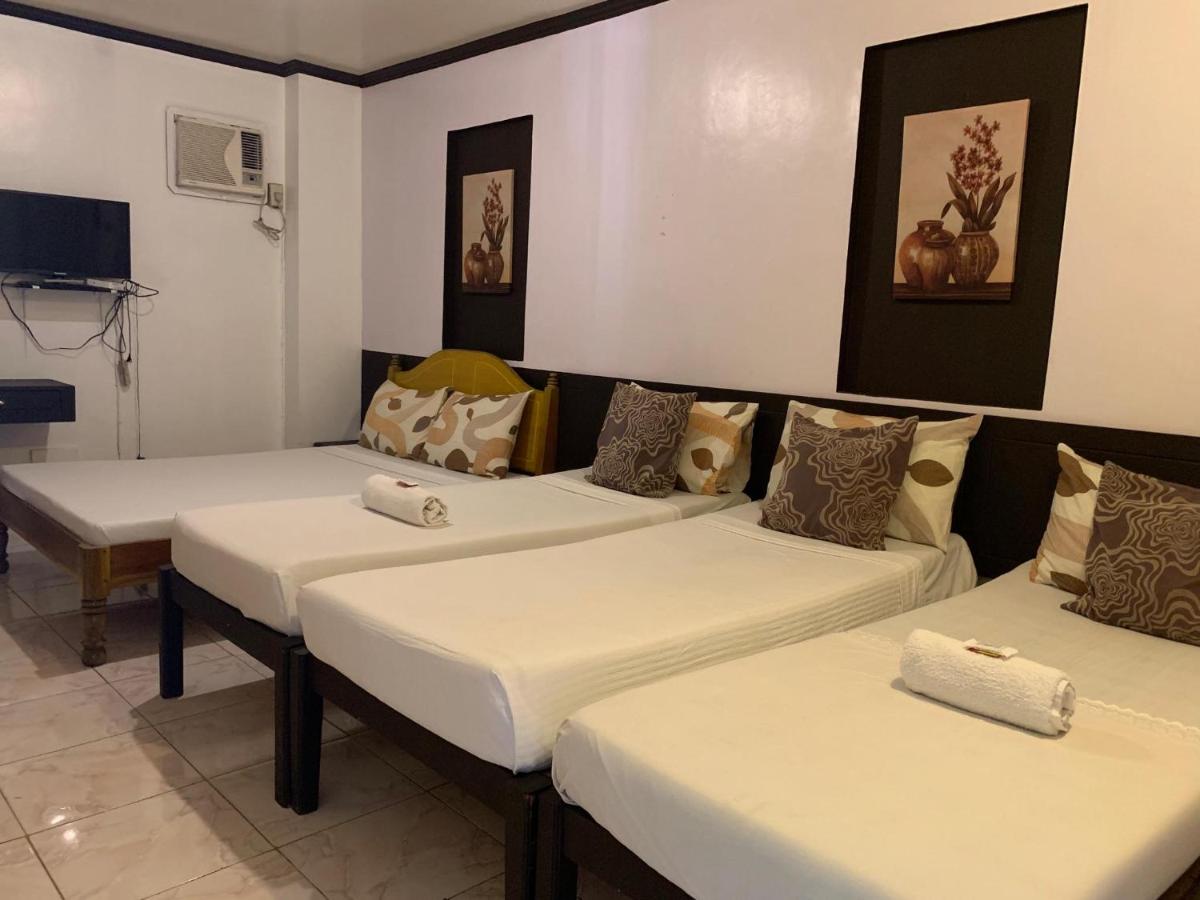 Center Parkway Pension House - Housity