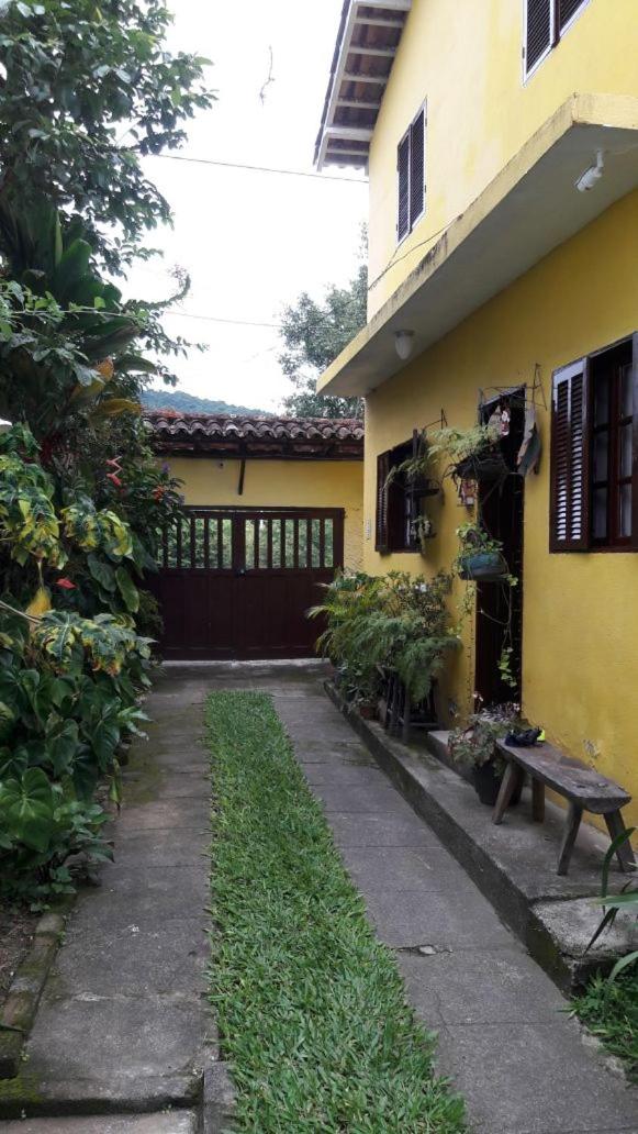 Casa Amarela Paraty - Housity