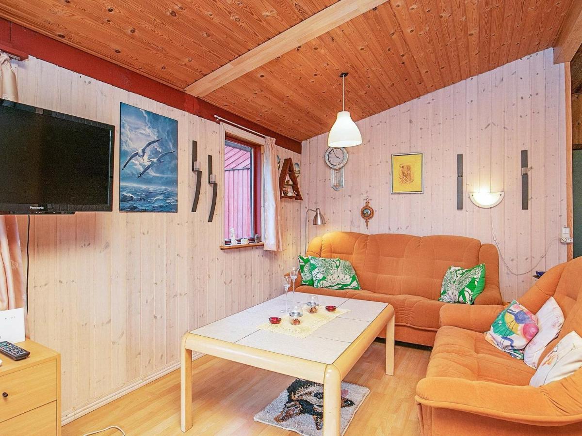 Stunning Holiday Home in Ulfborg with Whirlpool - Housity