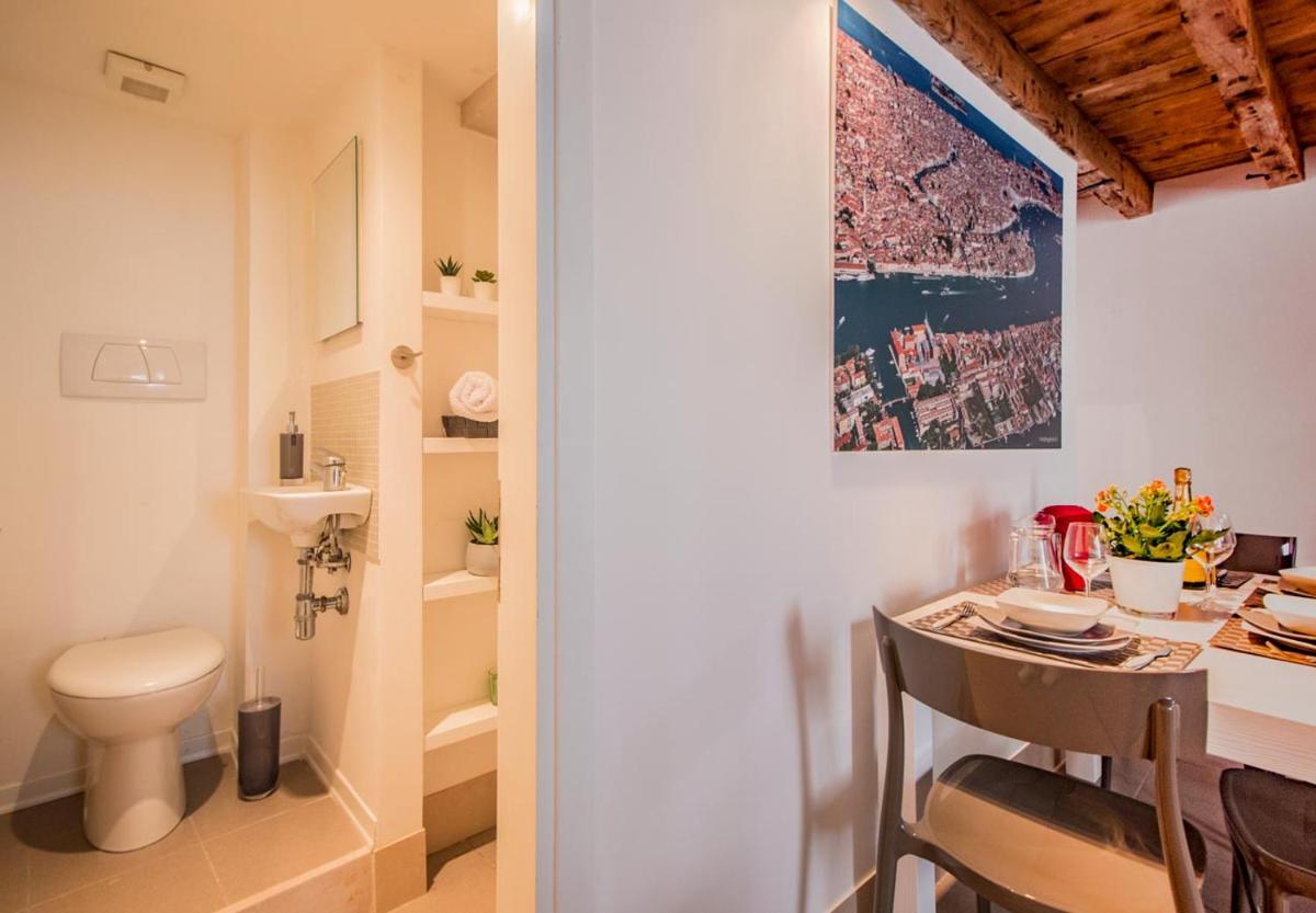 Suitetrails - Cozy House-close to Biennale and St. Mark Square