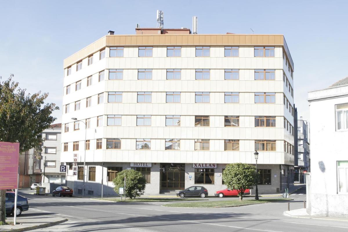 Hotel Xallas - Housity