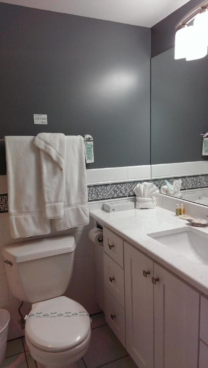 Montauk Manor - Housity