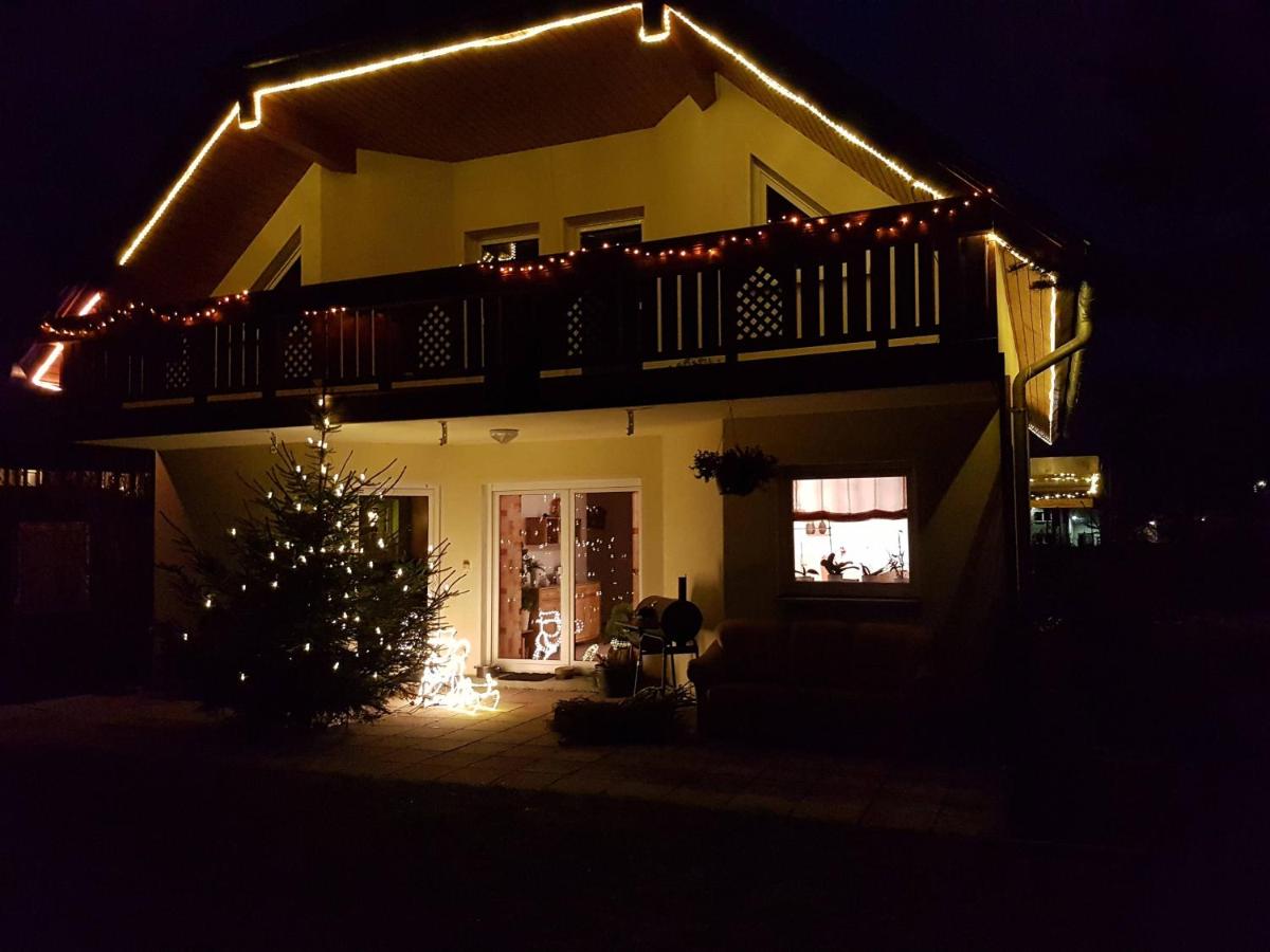 FeWo Hohen Neuendorf bei Berlin mit Sauna und Fuß-SPA - Housity