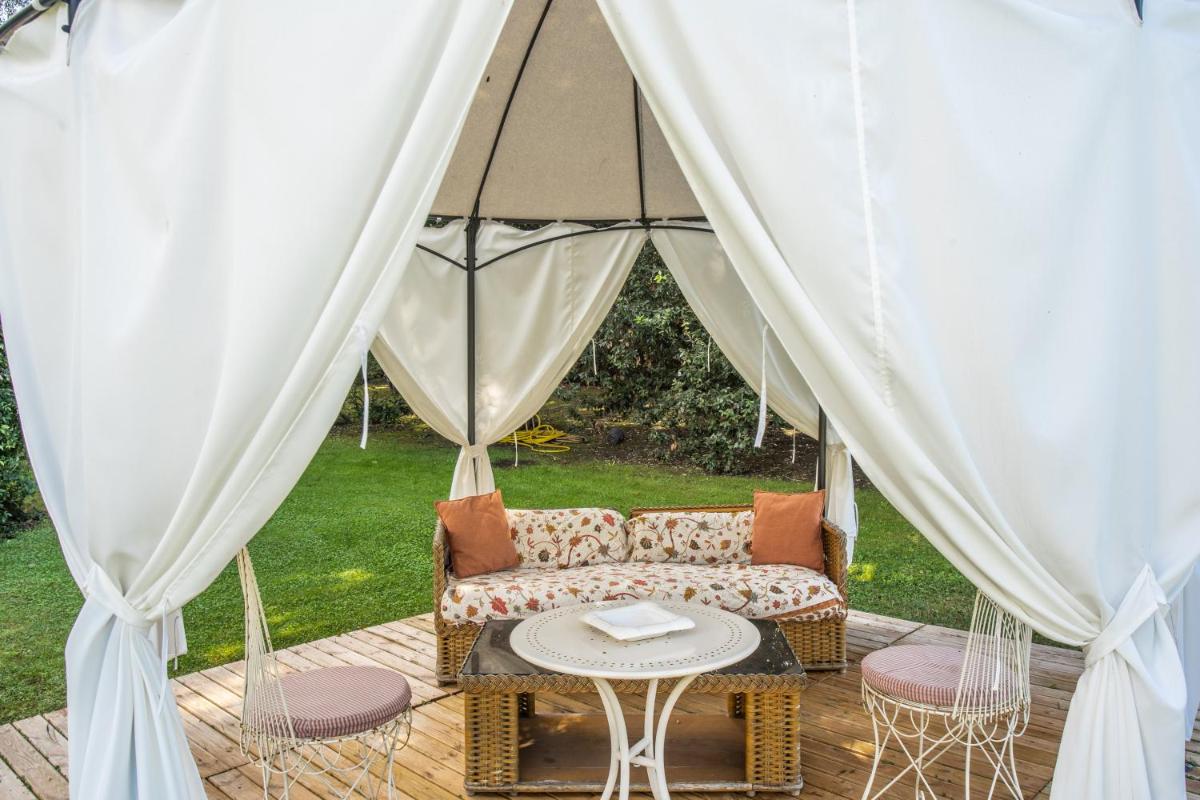 La Gaura Guest House - Housity