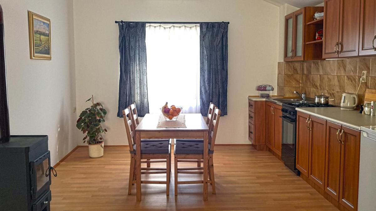 Apartman 13 - Housity