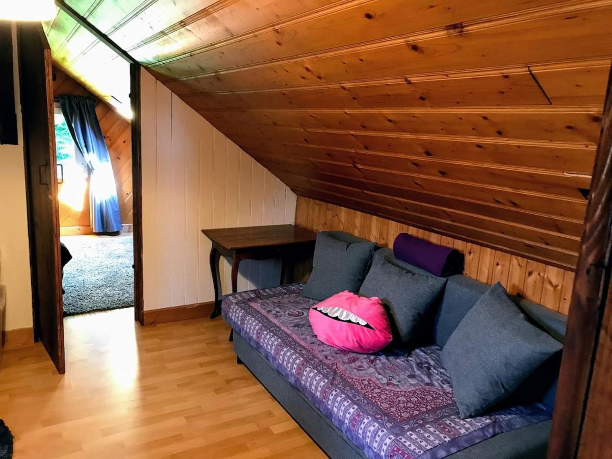 PACCOTS: Chalet pour 4 personnes - Calme - Housity