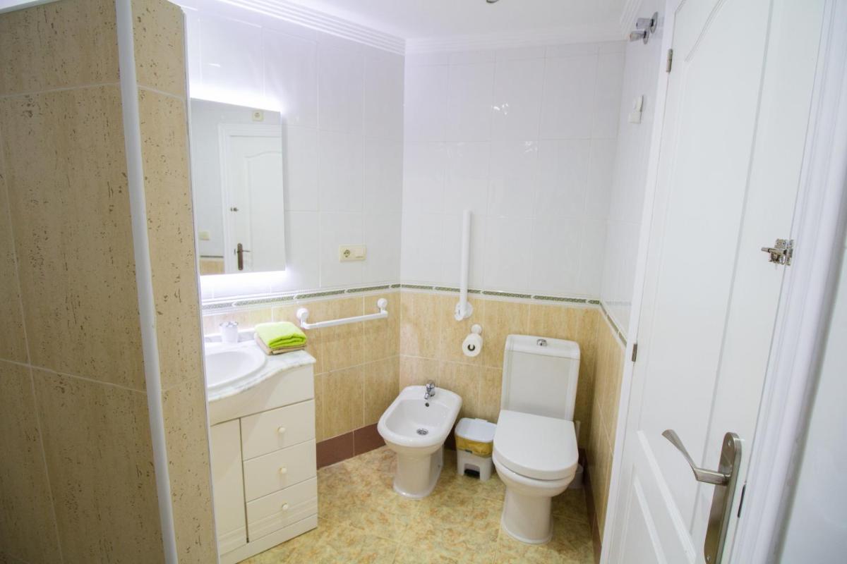 Alacant Home: Santa Pola. Piso moderno a 200 metros de la playa - Hizvo
