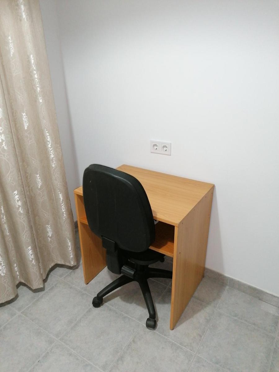 Fully Furnished Double Room - Housity