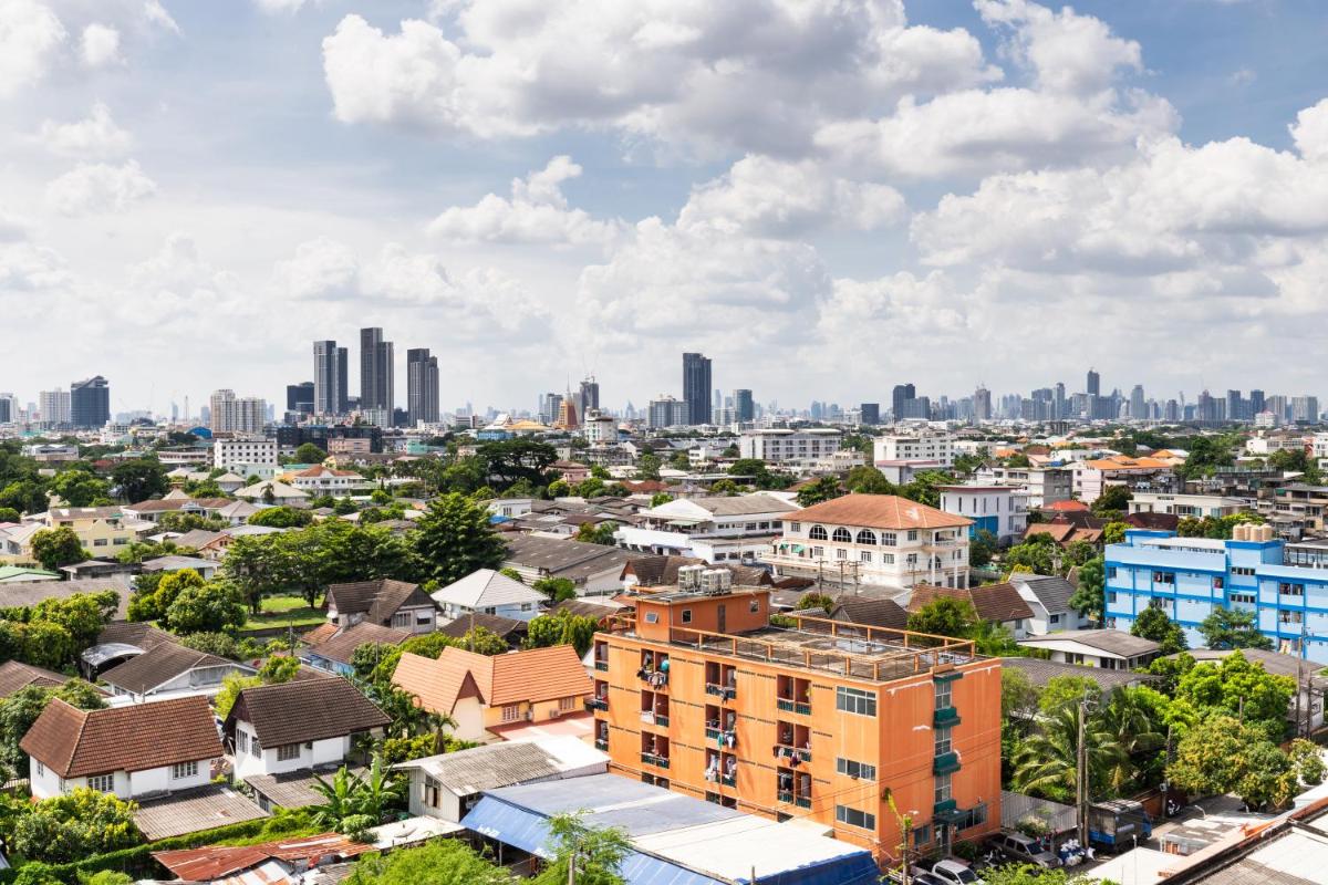 Suitetrails - Sukhumvit 101 HOTEL