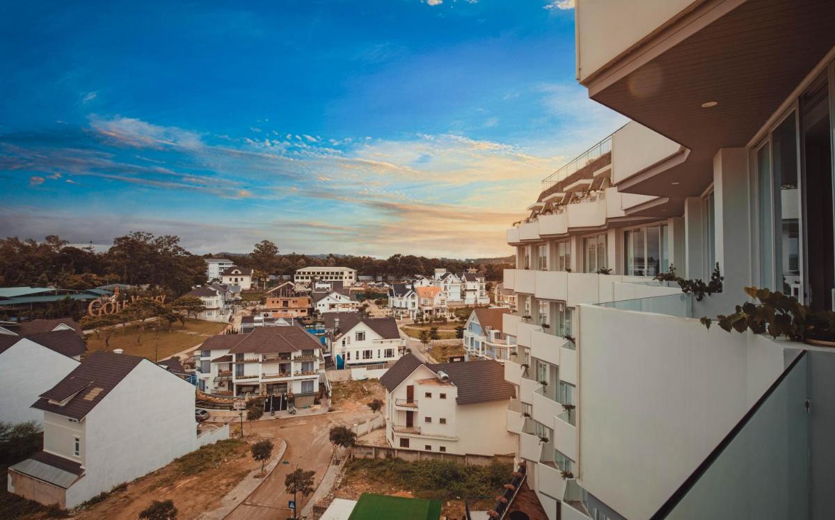 Nesta Valley Dalat Hotel - Formerly Golf Valley Hotel - Housity