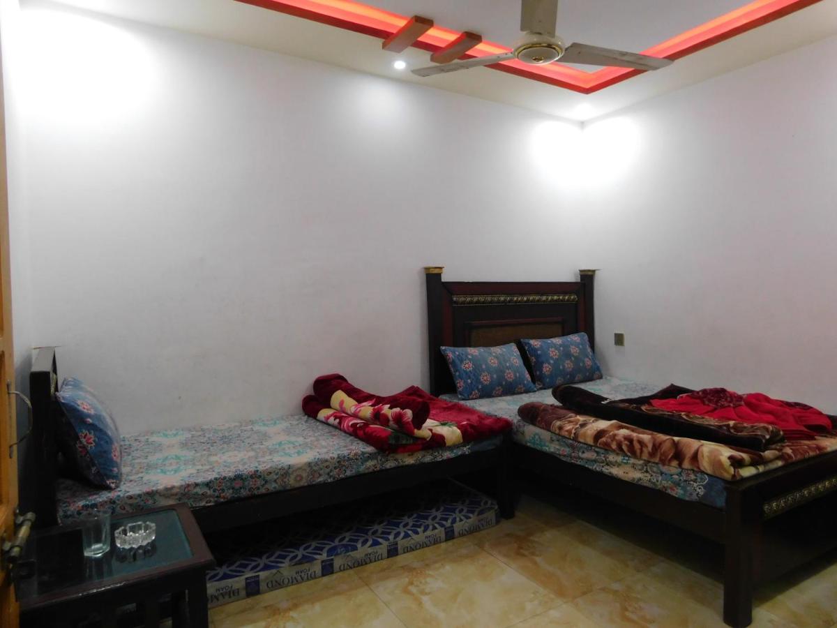 New Balakot Hotel - Housity