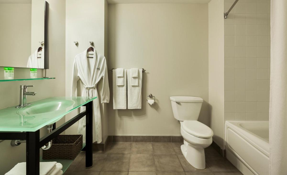 Imperia Hotel & Suites Saint-Eustache - Housity