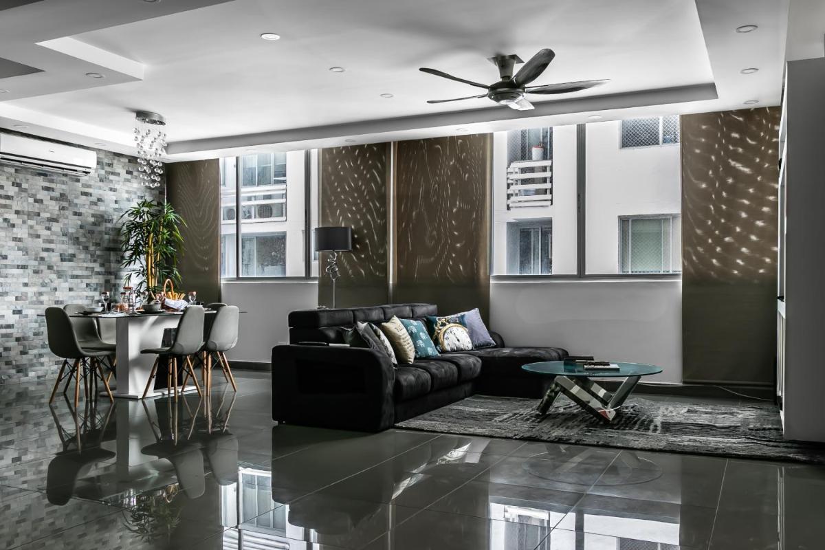 Diaphanous Urban Apartment - PH Quartier 74 - Housity