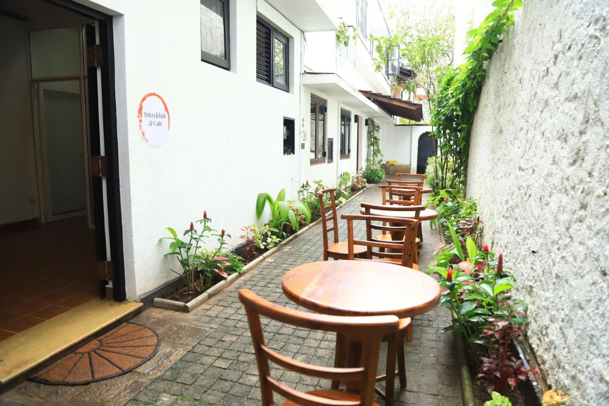 Suitetrails - TricycleBnB & Cafe