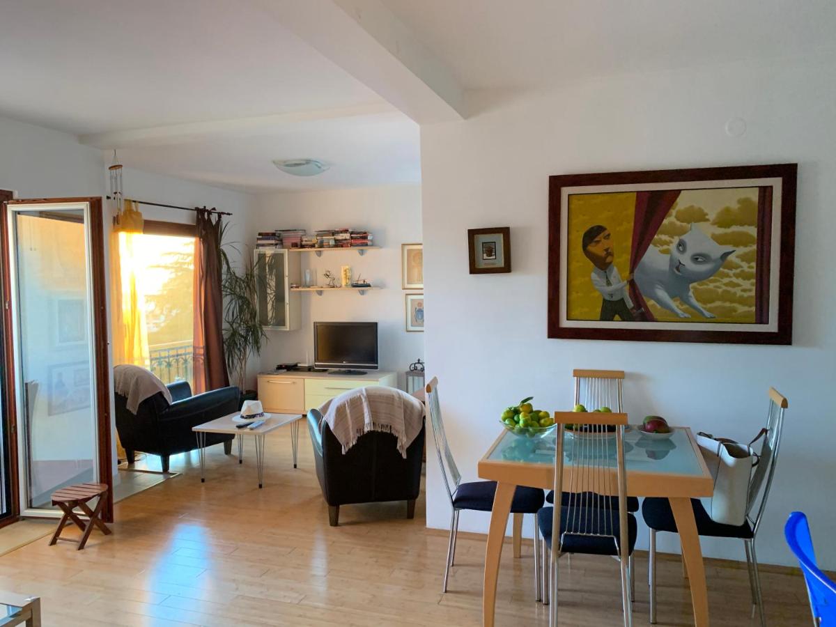 Regent Apartment - Housity