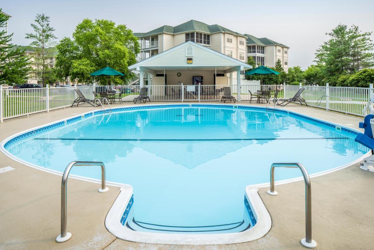 The Suites at Fall Creek - Housity