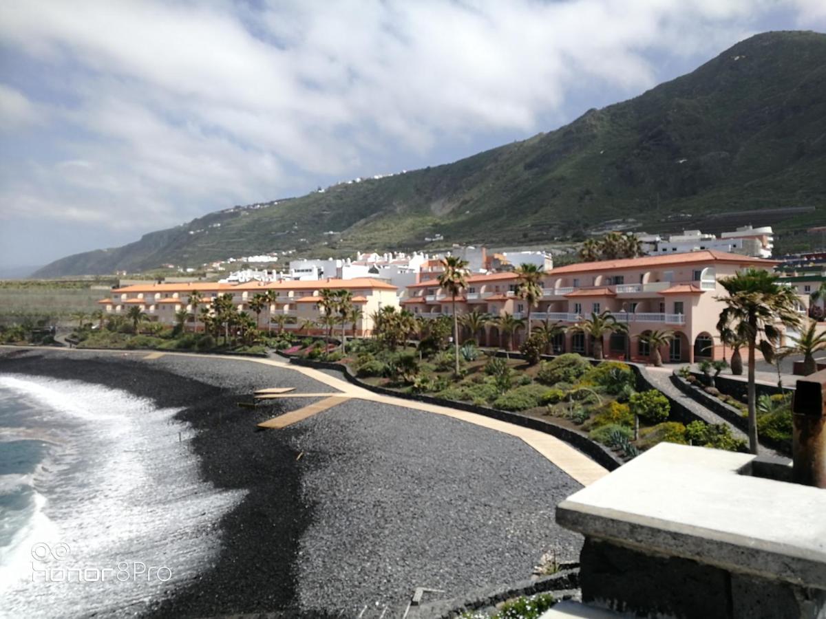 The terrace on the sea - Housity
