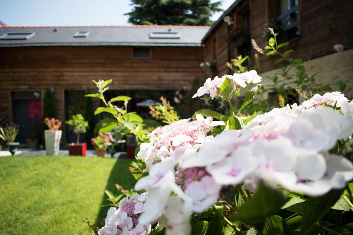 Madeleine et Cie - Housity