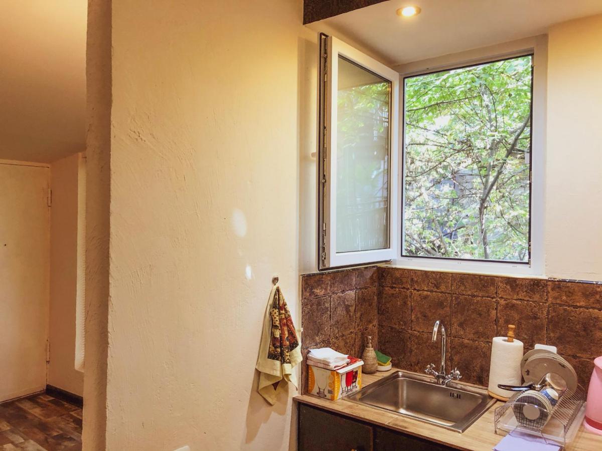 Otevan Guest House - Housity
