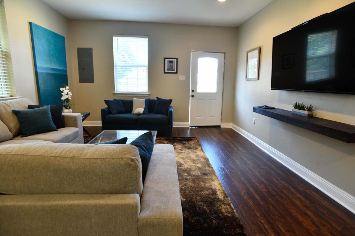 Mid City Magic 1 - Housity