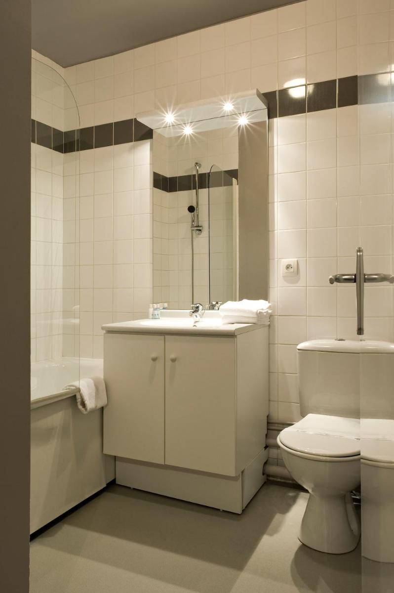 Residhotel Les Hauts d'Andilly - Housity