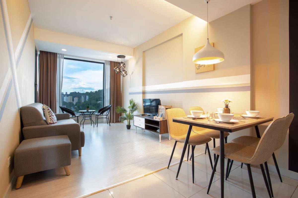 Cozy Living Sky Apartment - Housity