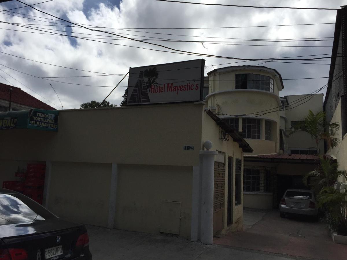 Hotel Mayesstic - Housity