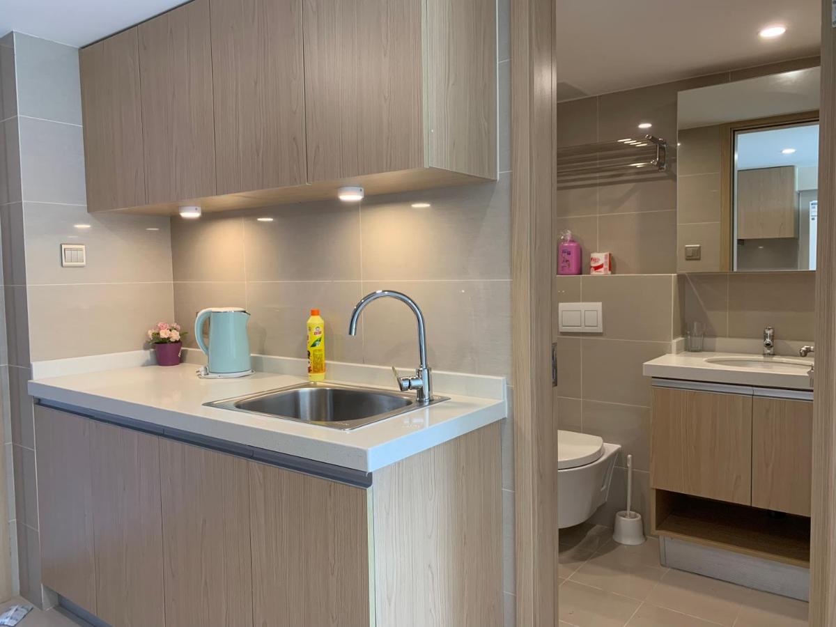 iNestin Shanghai Apt Waigaoqiao - Housity