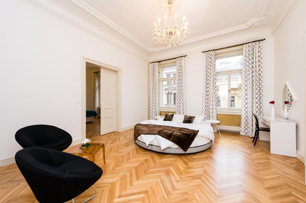 Grand Central Residence by TKC - Housity