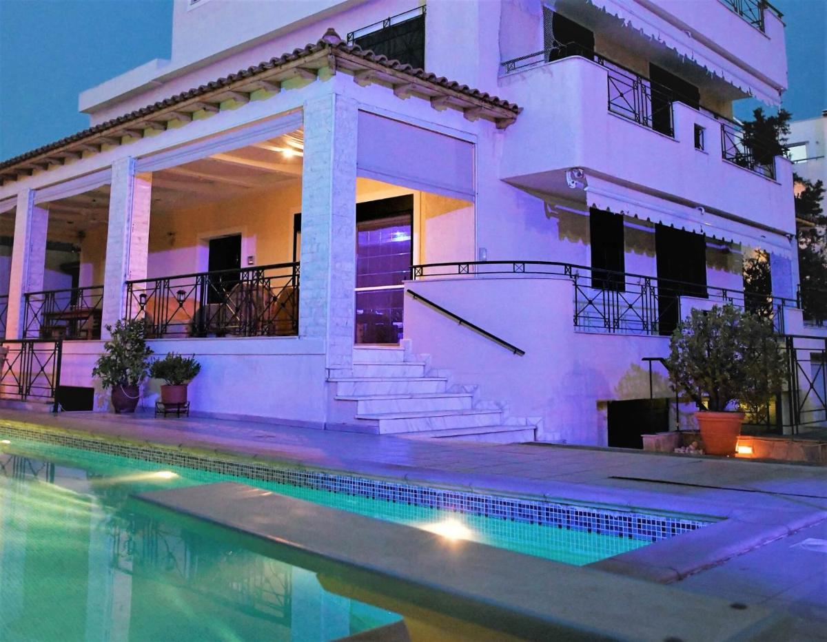 Cottage BLUE DOLPHINS with private pool - Housity
