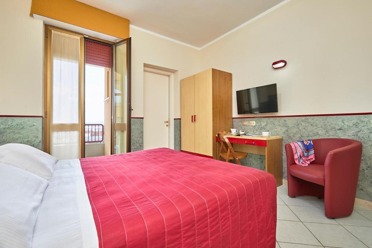 Santa Caterina Hotel & Bike - Housity