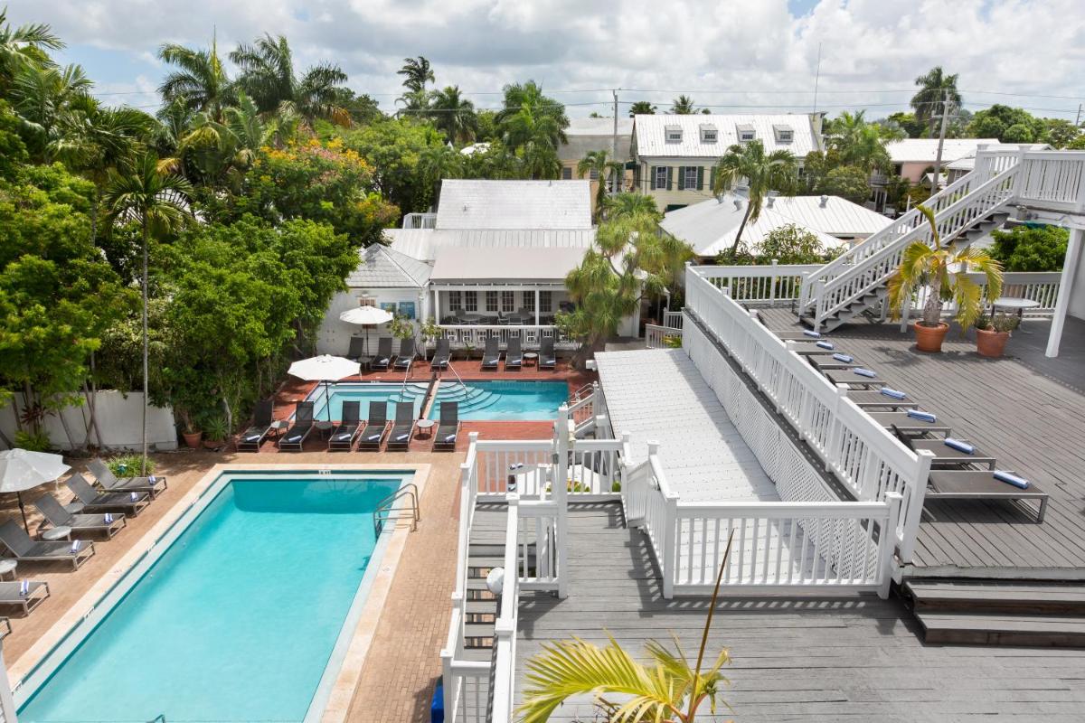 Nyah - Adult Exclusive - Housity