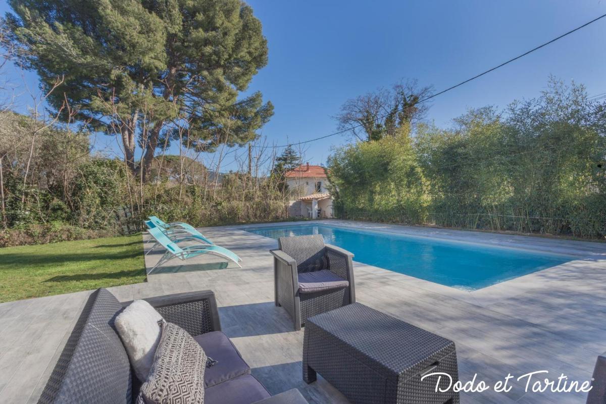 Stunning Villa 4 bedroom with pool - Dodo et Tartine - Housity