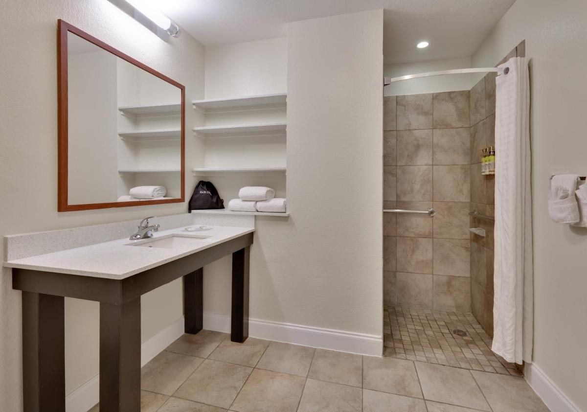 Candlewood Suites Dallas Market Center-Love Field, an IHG Hotel - Housity