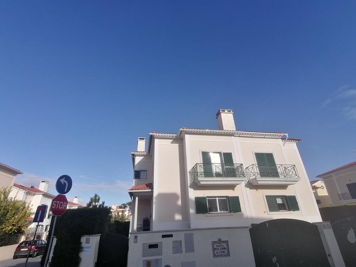 Hope House Estoril - Housity