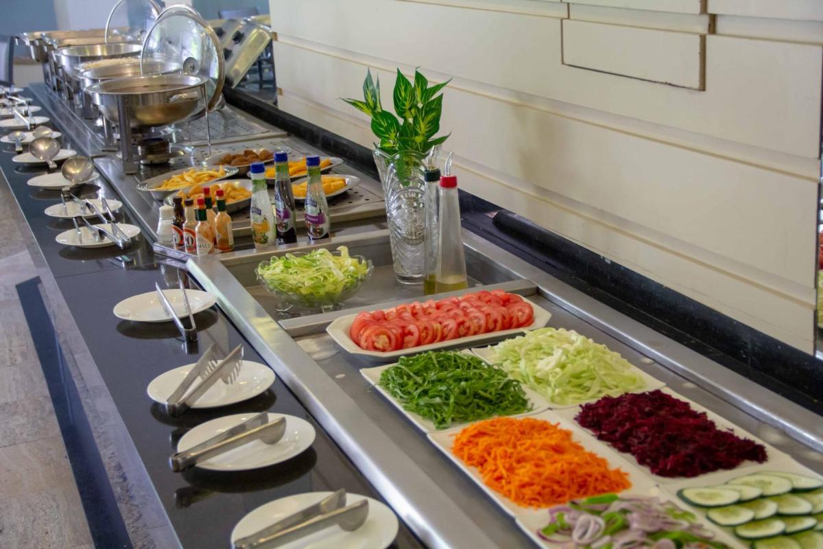 Aparthotel Twin Towers - Housity