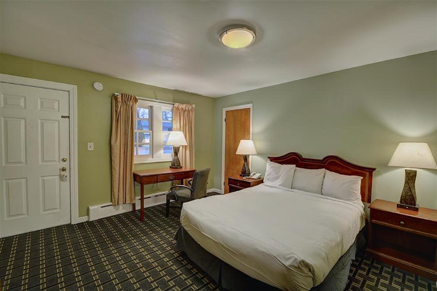 Colonial Motel and Spa - Housity
