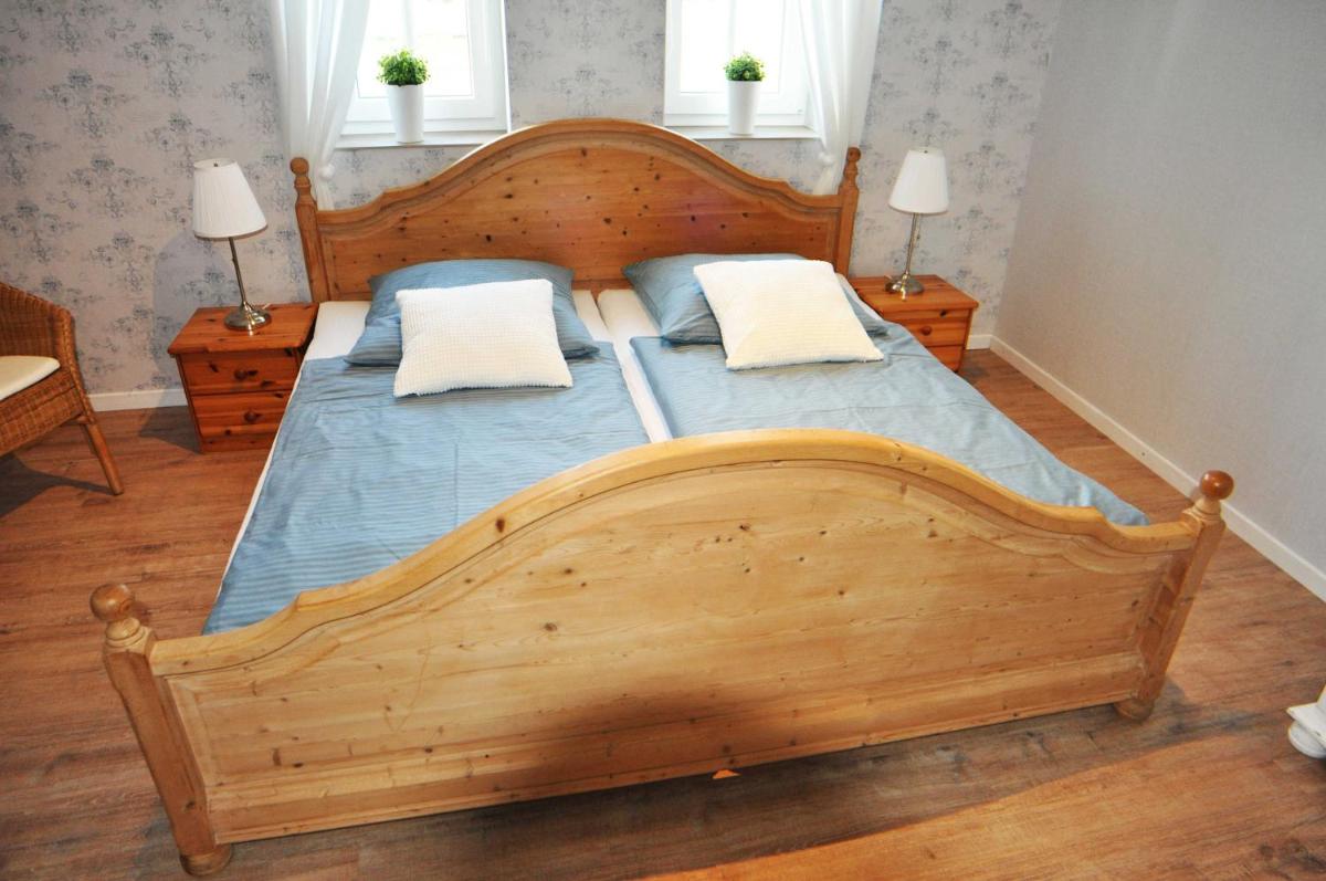 Ferienhaus Adamla, 65319 - Housity