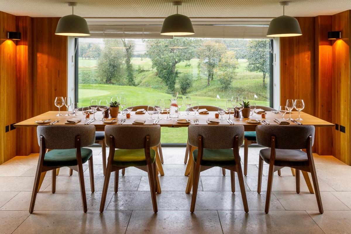 Feldon Valley - Housity