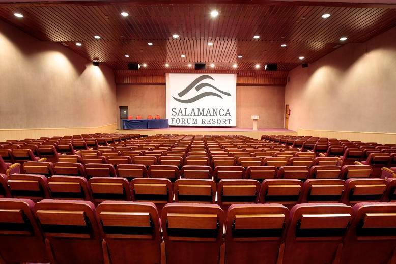 Zona business o sala de conferencias en Hotel Doña Brígida – Salamanca Forum